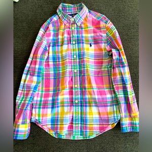 Polo Ralph Lauren long sleeve button down shirt. Excellent condition.